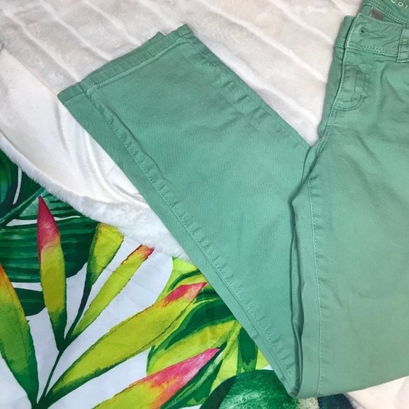 EUC $50 LC Lauren Conrad Women's 4 Cropped Capri Style Green Denim Summer Jeans - Picture 7 of 13